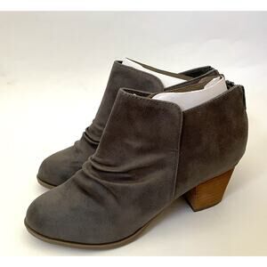 Report Scrunch Heeled Booties Boots Gray Brown Size 6.5 NEW
